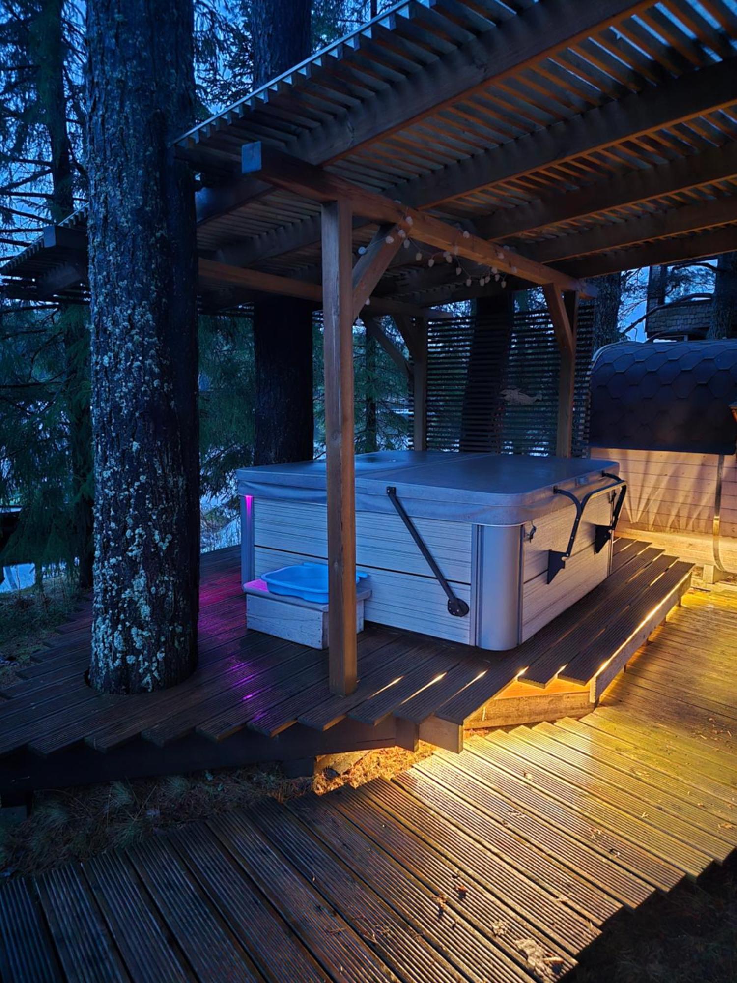 فيلا Treehouse Ciekurs Dukuri المظهر الخارجي الصورة
